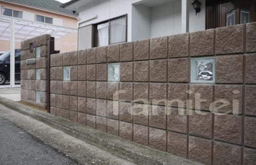 塀デザイン 化粧ブロック×ガラスブロック